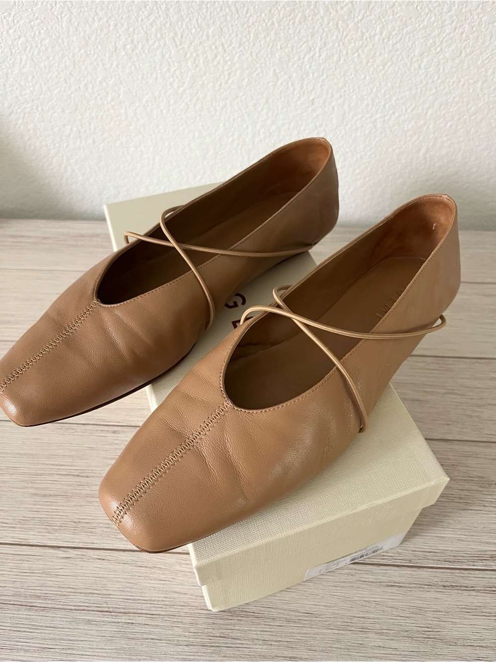 M. GEMI - The Una Flat - Light Tan - 39